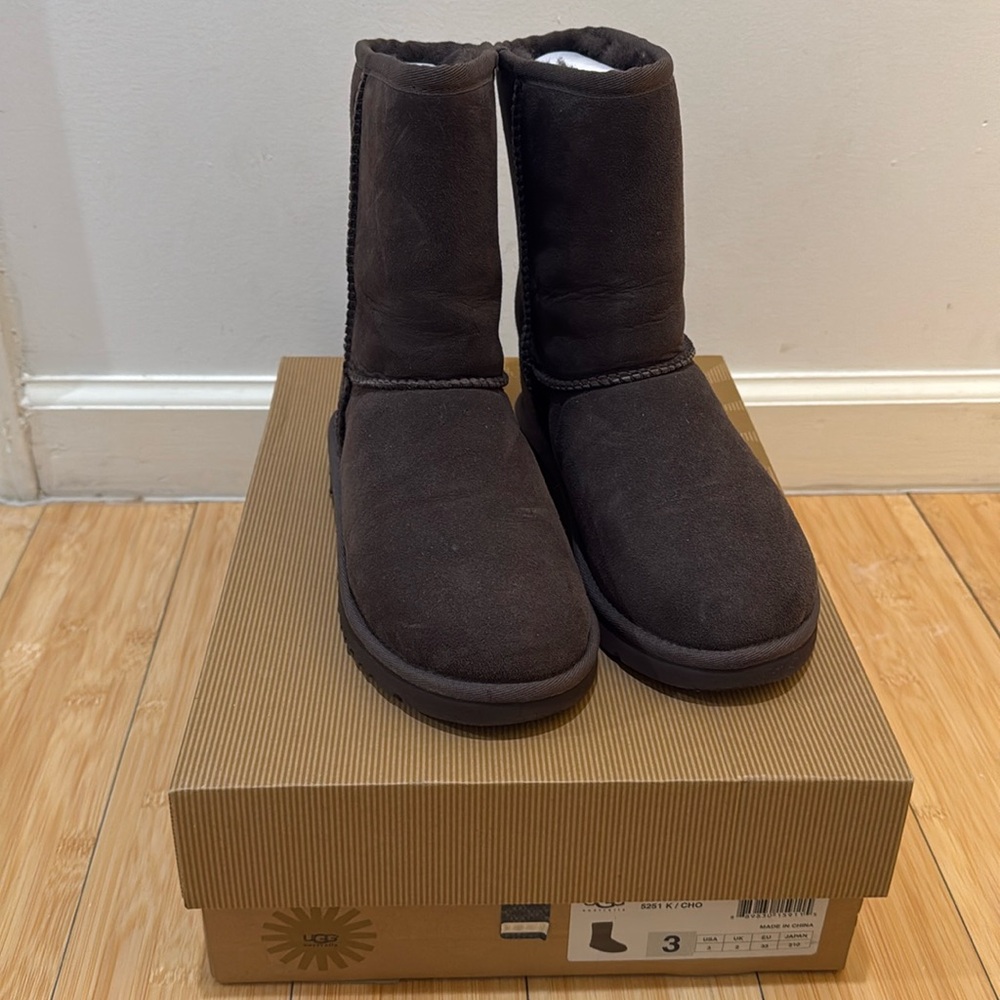 First Original Uggs Australia Brown (chocolate) size 3y